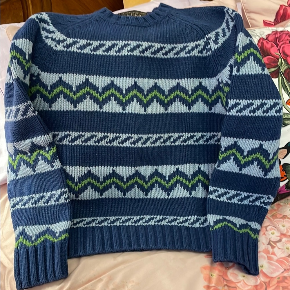 Abercrombie & Fitch Blue and Green Crewneck Sweater
